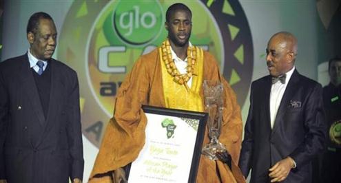 يايا توريه يتوج أفضل لاعب في إفريقيا للمرة الثالثة على التوالي